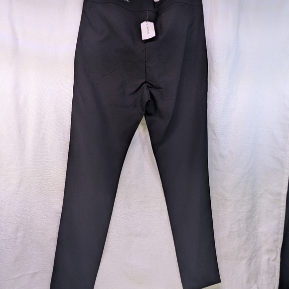 Le Chateau Skinny Black Pants Size 8 NWT - Picture 3 of 6